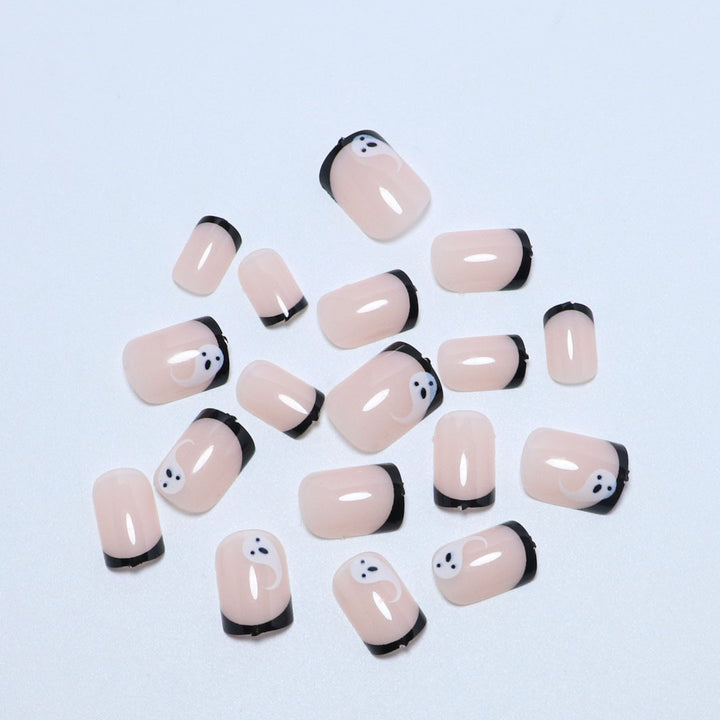 Artistic Ghost-Themed Press-On Nail Art Kalsten