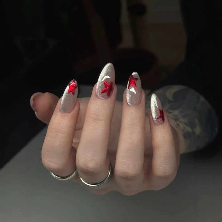 Artistic Press-On Nails with Star Accents Kalsten