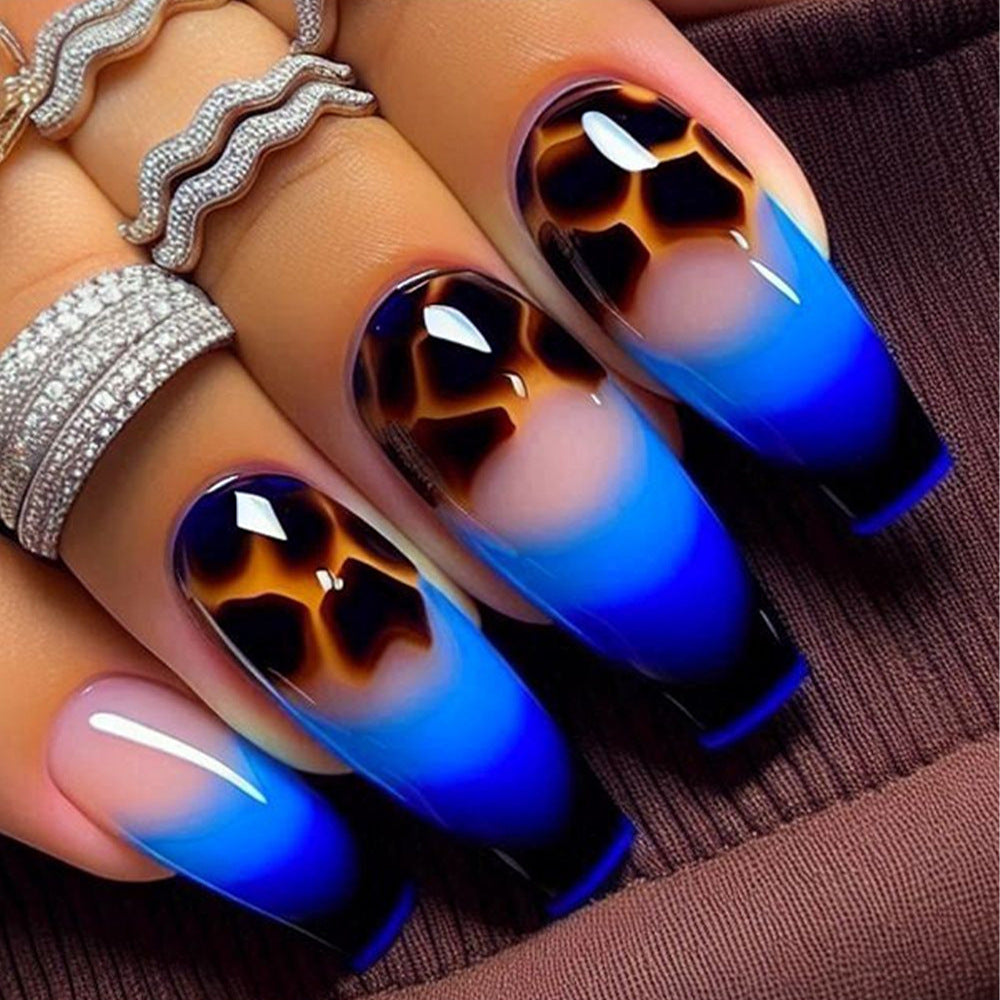 Artificial Nails in Modern Ombre Design with Animal Accents Kalsten