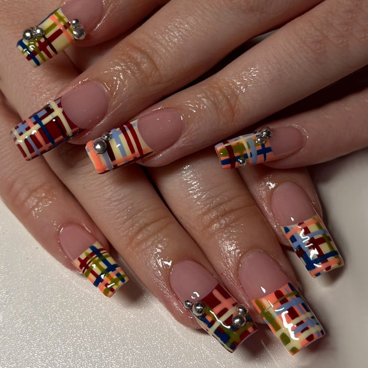 Artificial nails with trendy design Kalsten