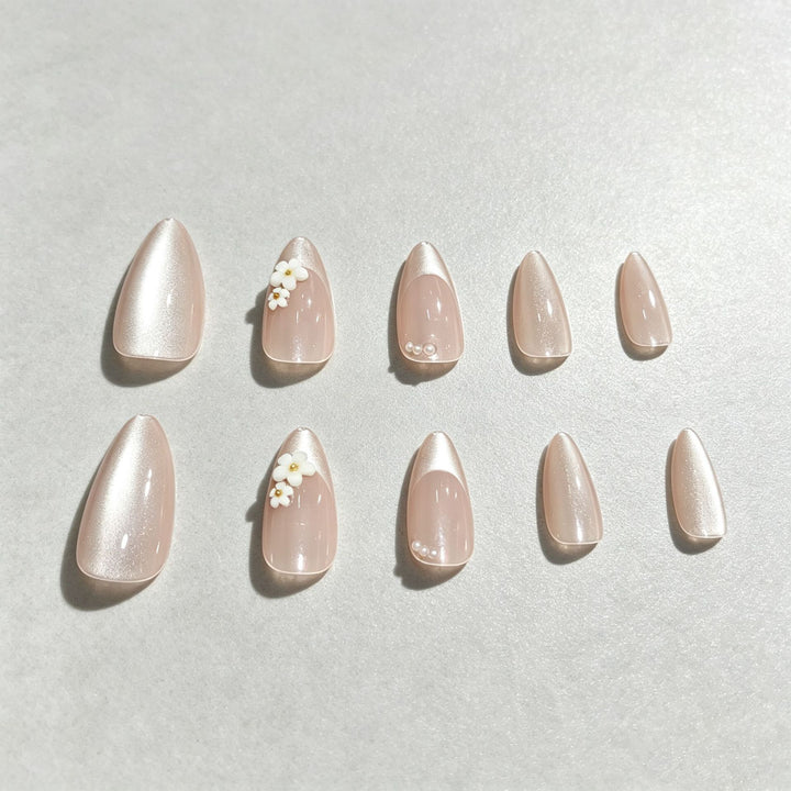 Elegant Floral Nail Design Press-On Tips Kalsten