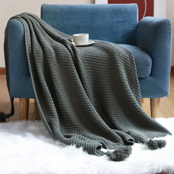 Plush Woven Decorative Throw Blanket Kalsten