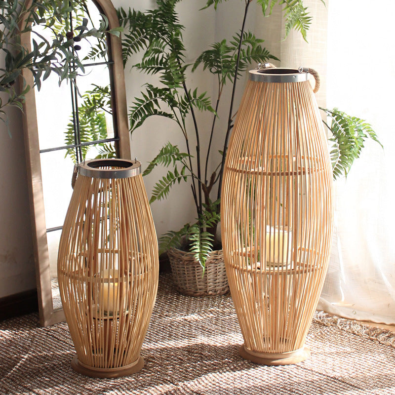 Elegant Rattan Lantern Kalsten