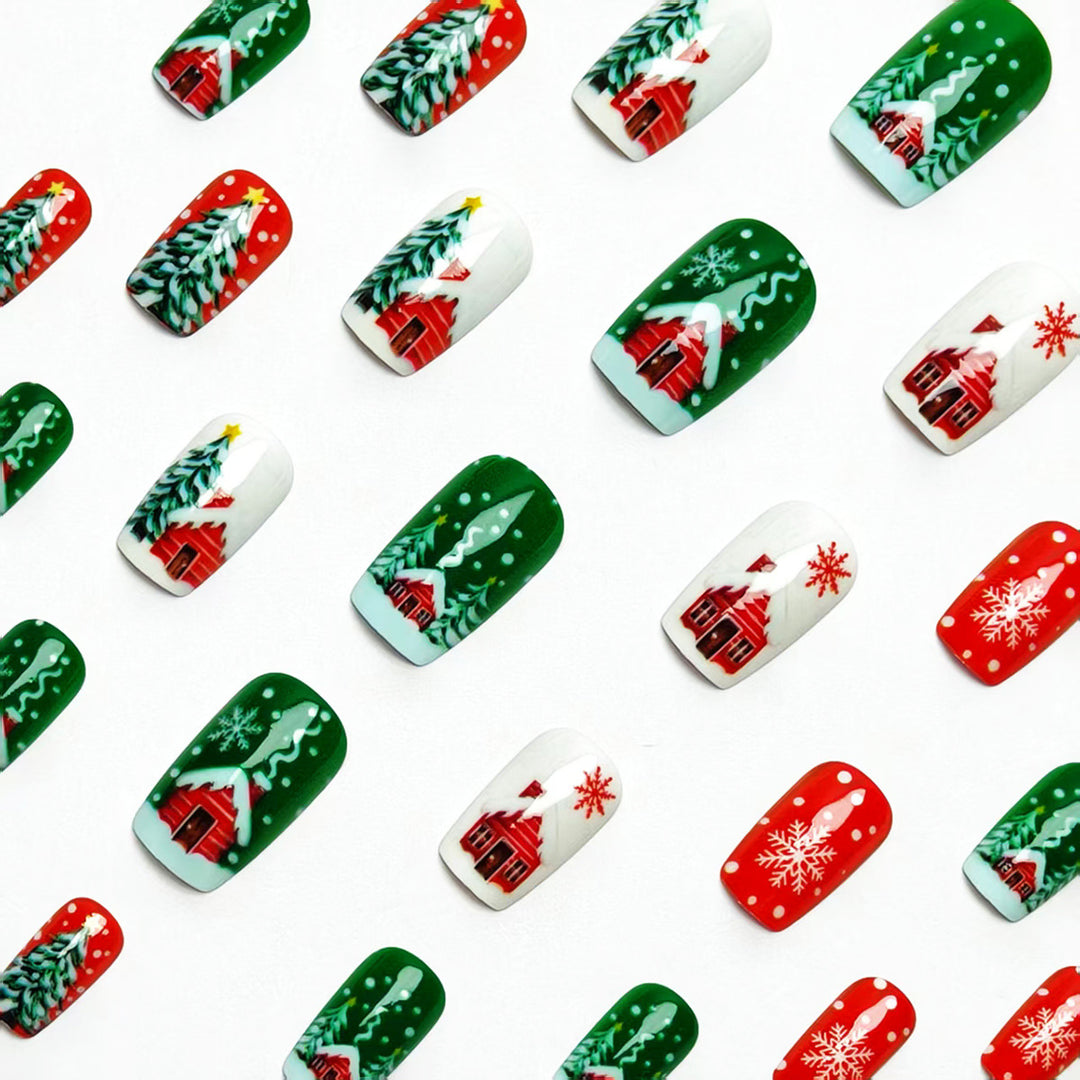 Holiday-Themed Festive Nail Art Kalsten