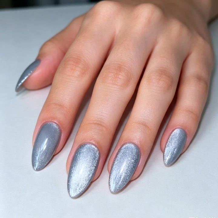 Artificial nails with metallic and glittery finish Kalsten