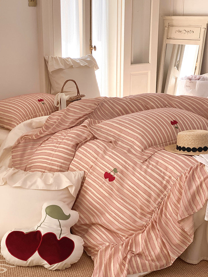 Striped bedding set made of cotton satin with cherry embroidery and ruffled edge