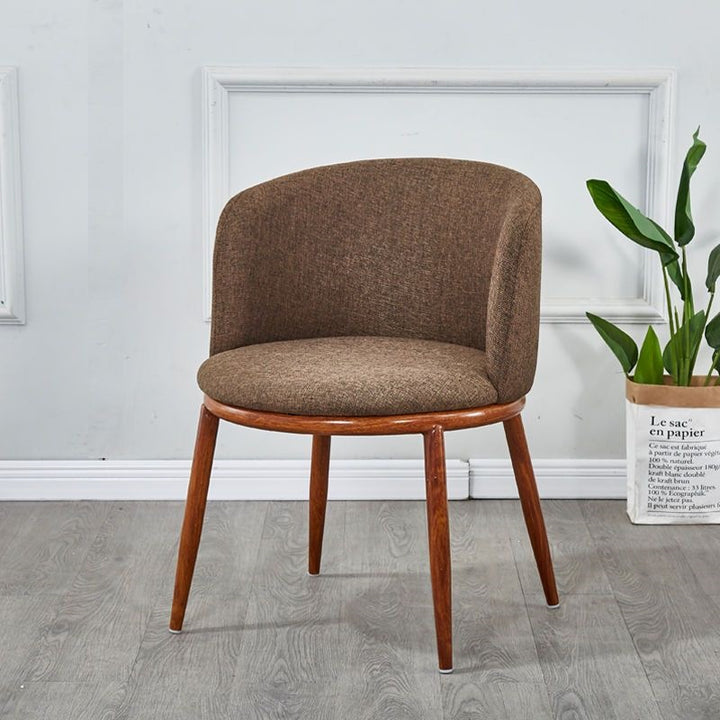 Polster chair with modern curves and comfortable seating surface Kalsten