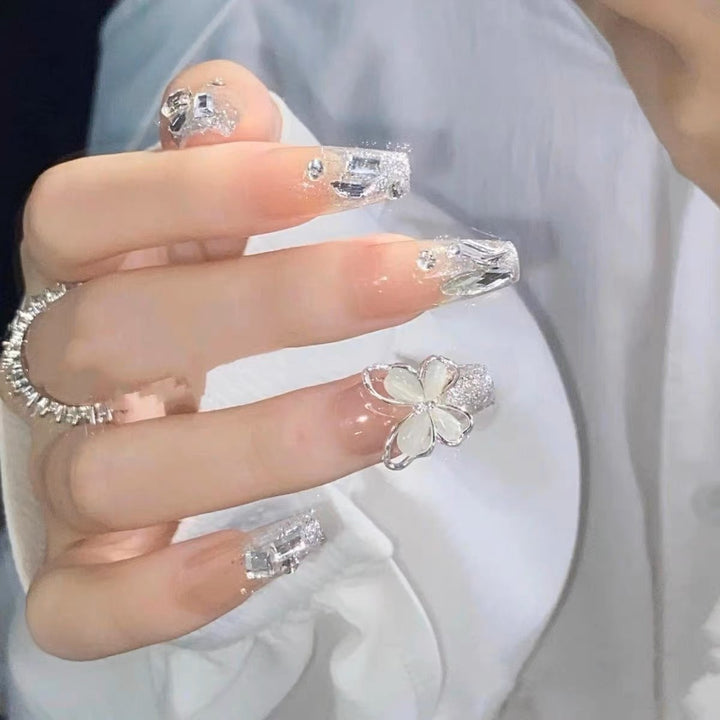 Artificial Nails Set with Elegant Butterfly Decoration Kalsten
