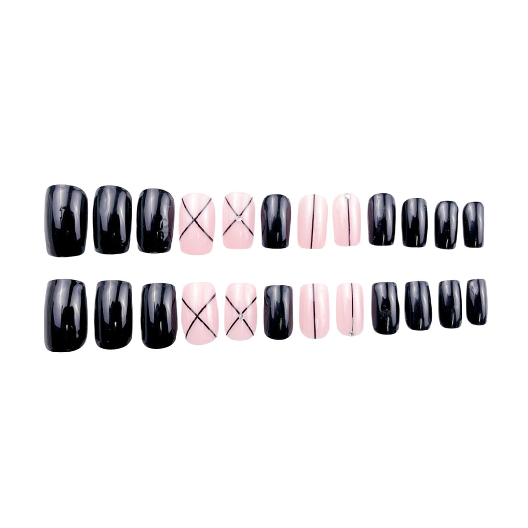 Stylish Geometric Pattern Nail Art Kalsten