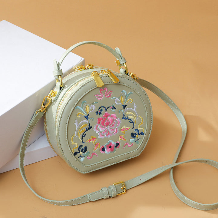 Vintage Floral Embroidered Handbag Kalsten