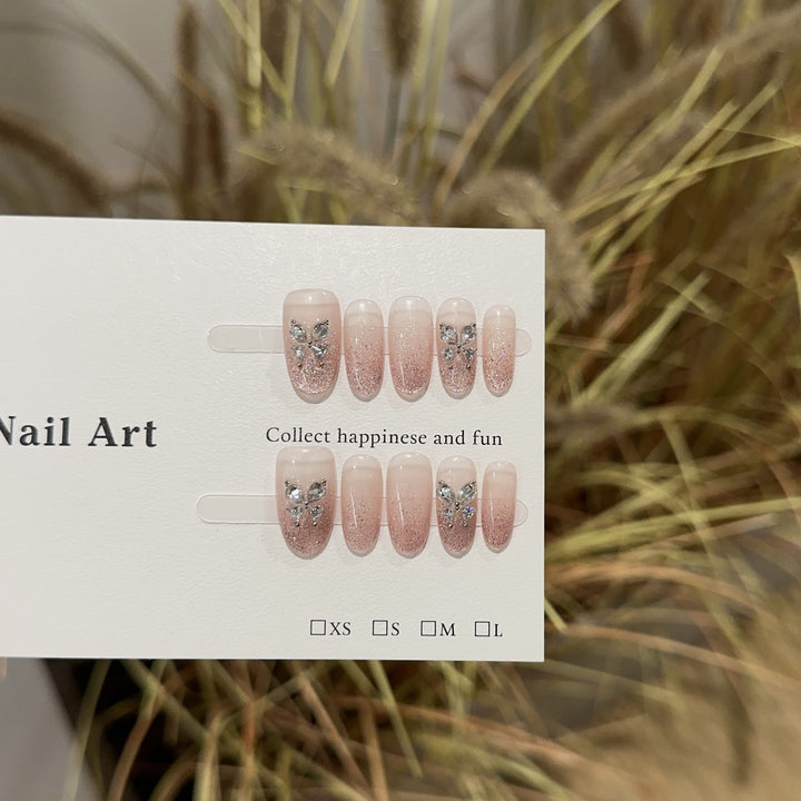 Elegant Butterfly-Themed Nail Art Set