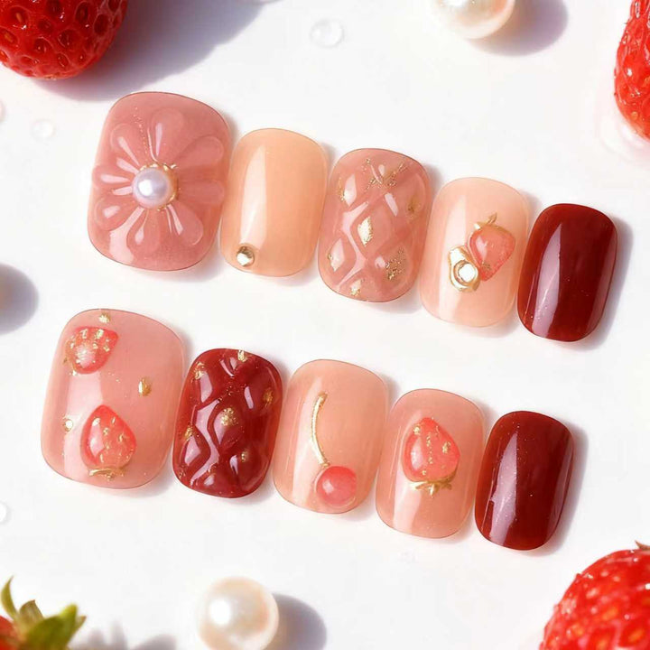 Strawberry-Inspired Decorative Press-On Nail Art Set