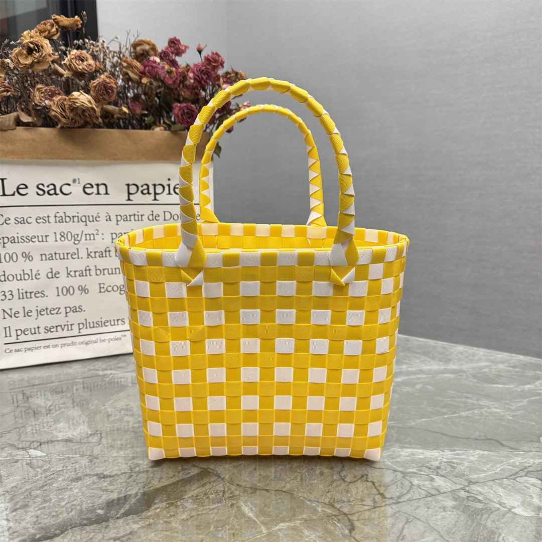 Charming and playful handbag Kalsten