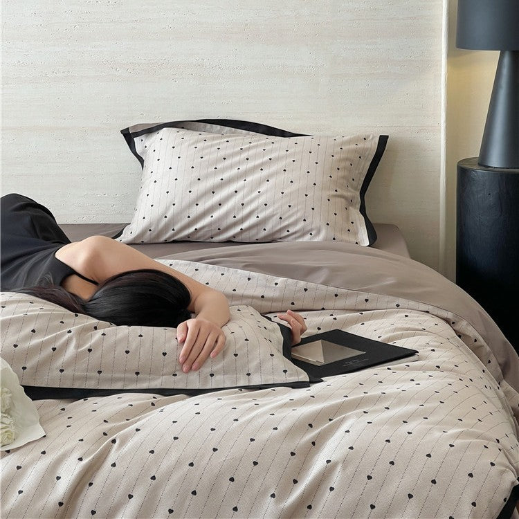 Luxurious cotton satin bedding set with butterfly motif and contrasting frame edge