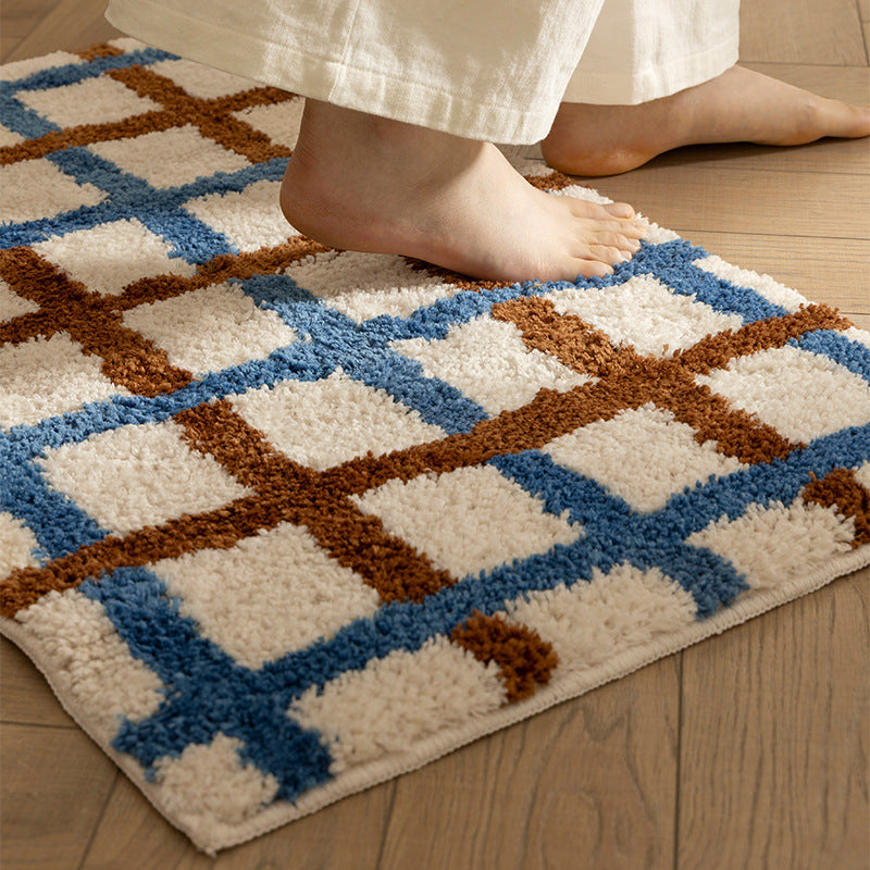 Short pile bath mat with geometric check pattern and non-slip backing Kalsten