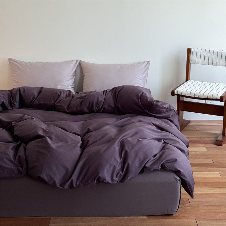 High-quality cotton bed linen set with fitted sheet and zipper duvet cover