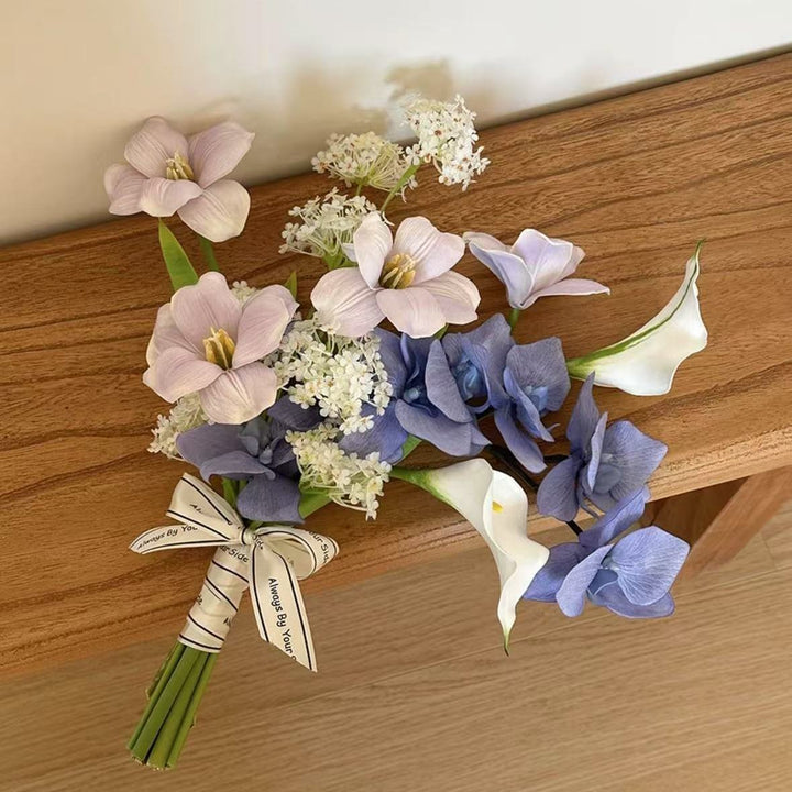 Beautiful Floral Wedding Bouquet for Special Celebrations