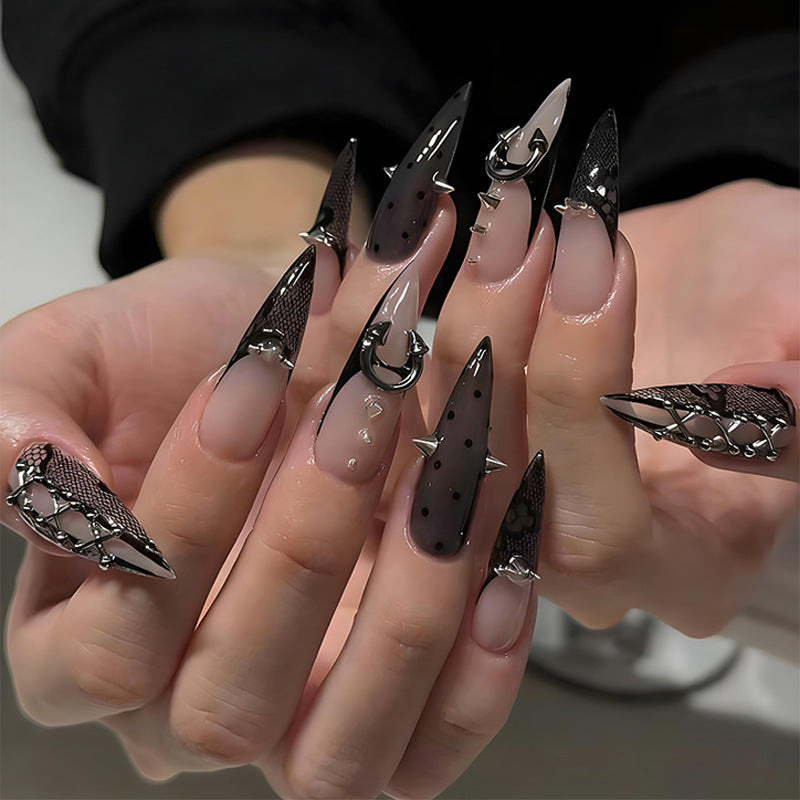 Creative artificial nails with unique accents Kalsten