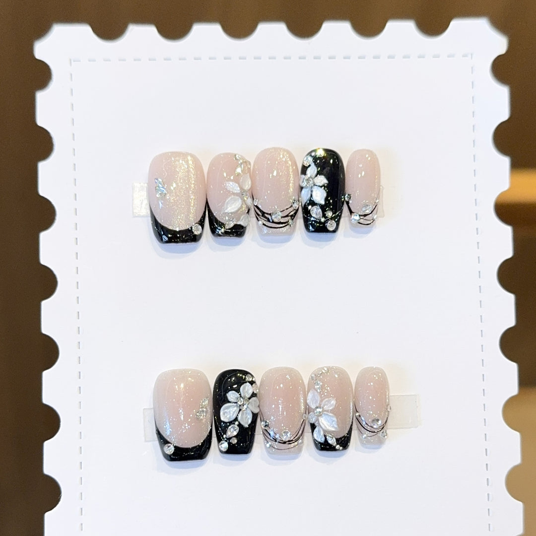 Exclusive artificial nails with floral accents and glitter coating Kalsten