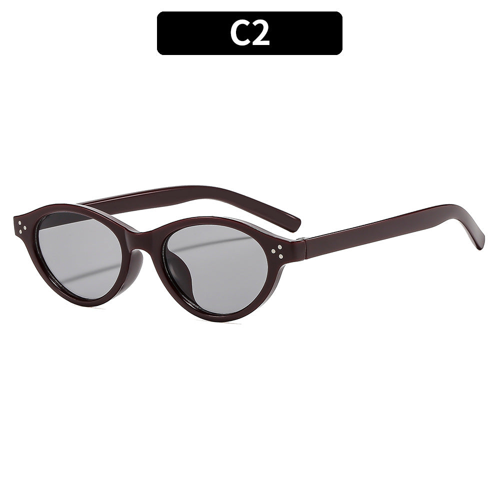 Retro Cat-Eye Sunglasses Fashionable Style