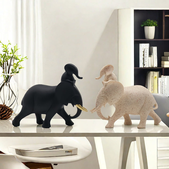Decorative Elephant Family Sculpture Kalsten