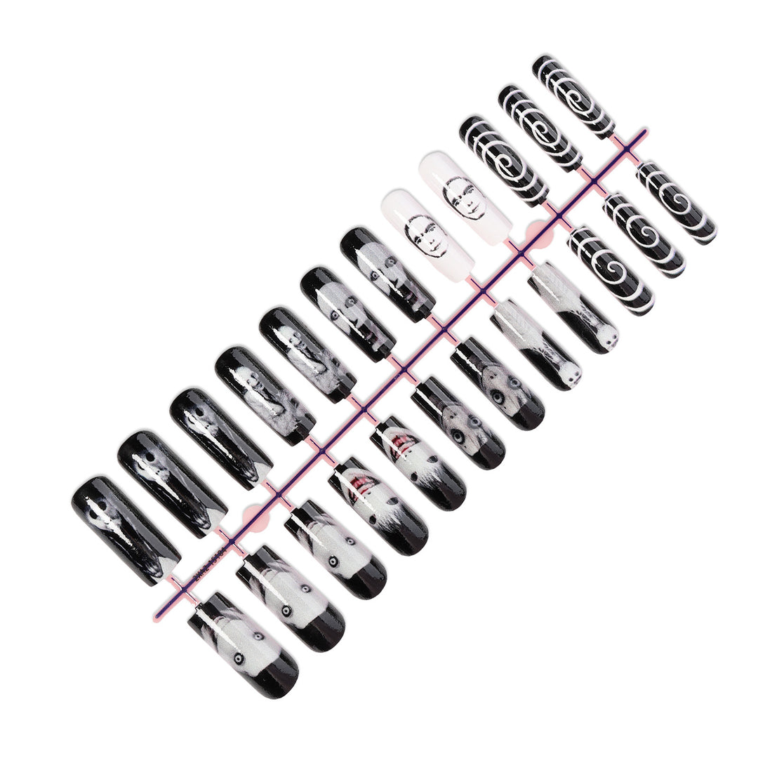 Creative nail art set with spooky design motifs Kalsten