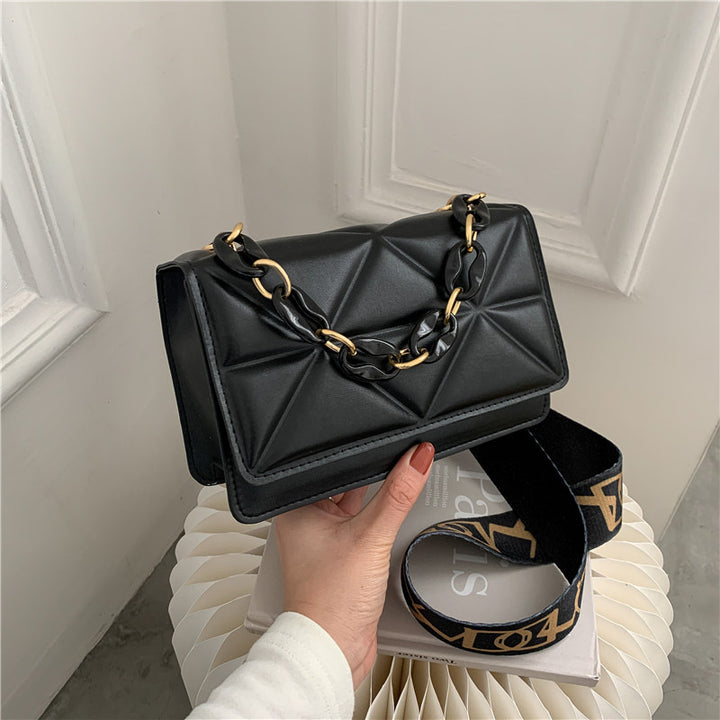 WoElegant Quilted Handheld Clutch Kalsten