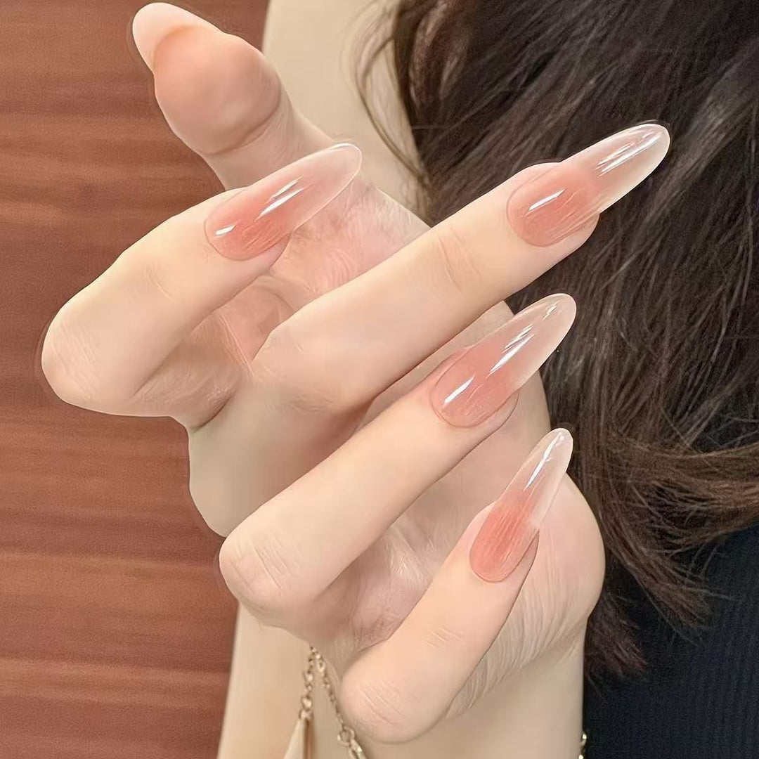 Artful nail designs with cat motif Kalsten