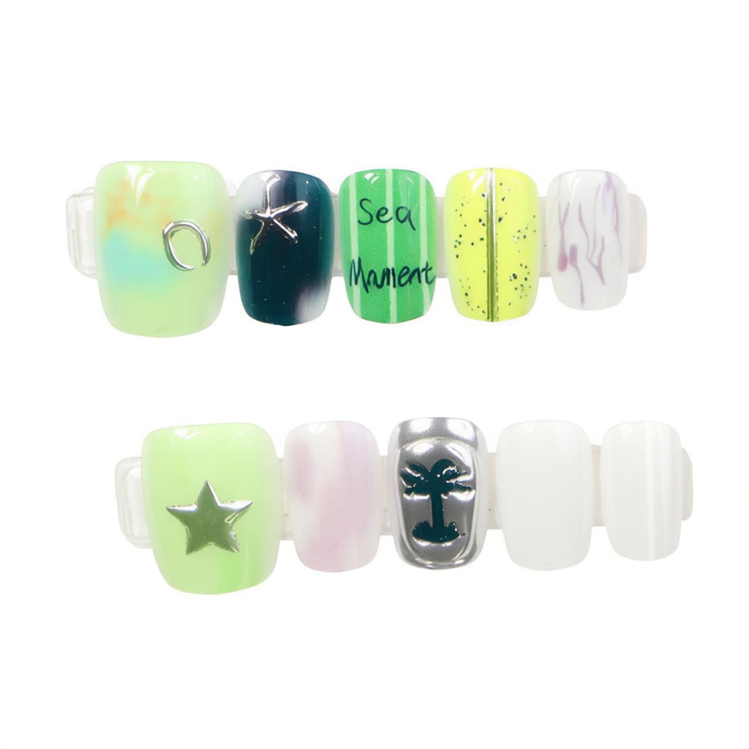Artistic Sea-Themed Press-On Nail Art Kalsten