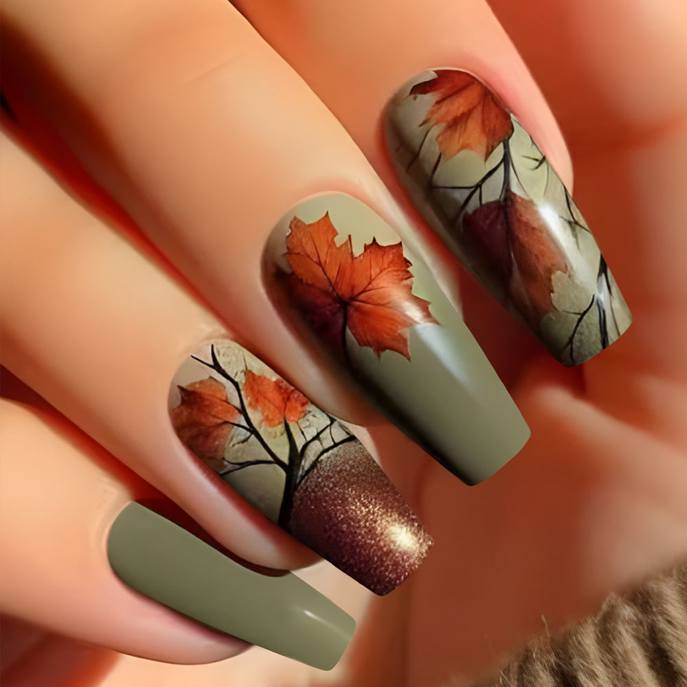 Autumn Leaf-Themed Press-On Nail Art Kalsten