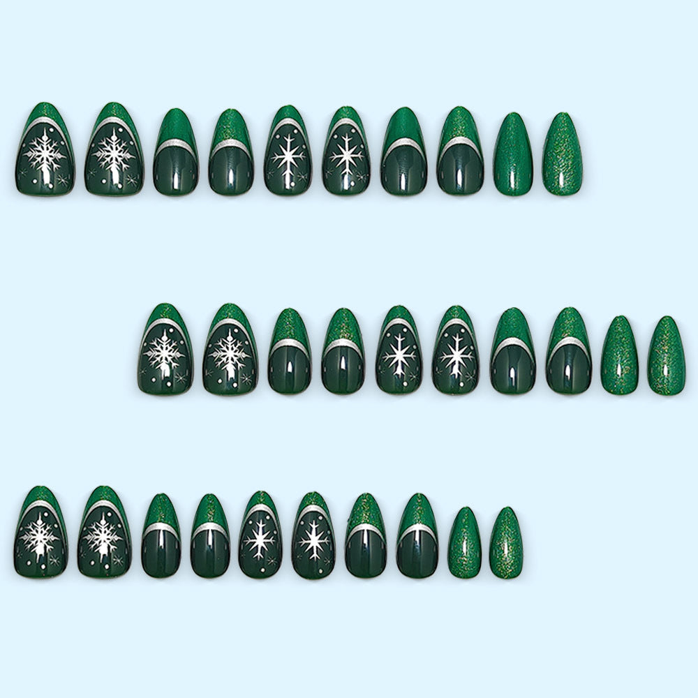 High-quality artificial nails in winter design Kalsten
