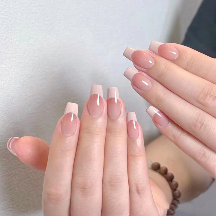 Elegant French Tip Nail Art