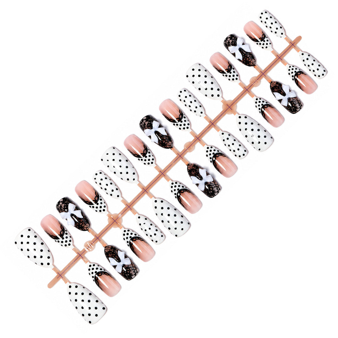 Artificial nail set with elegant tip design Kalsten