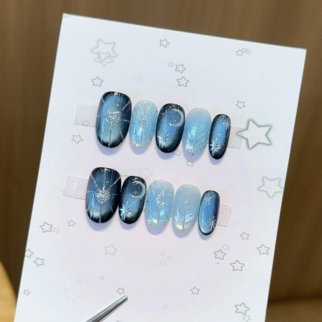 Glamorous artificial nail tips with star and glitter effects Kalsten