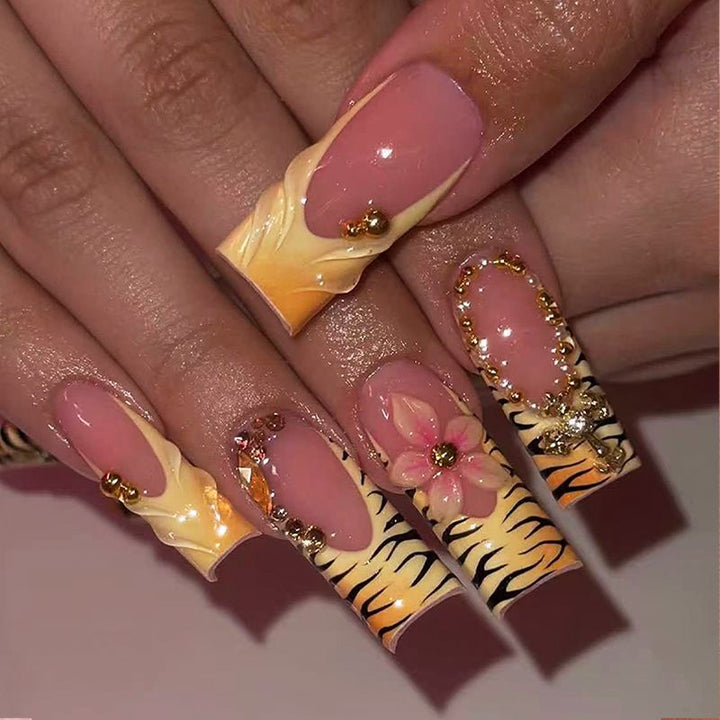 Artisan Decorative Nail Tips Kalsten