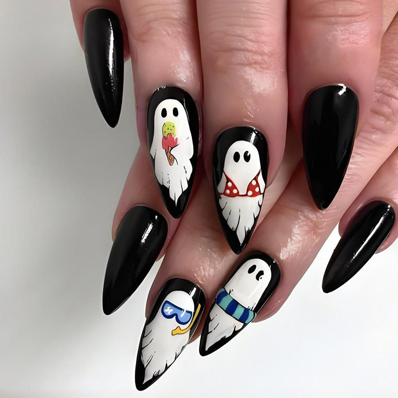 Art nail set with unique spooky designs Kalsten