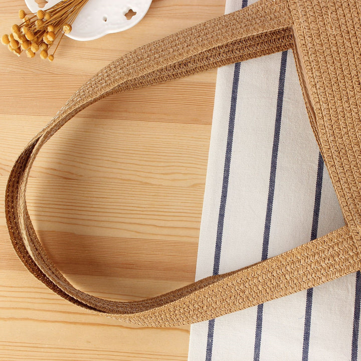 Generous handbag made of hand-knotted natural material Kalsten