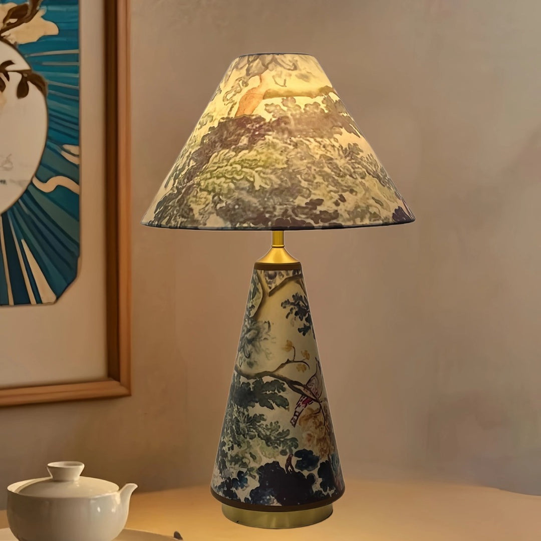 Artistic Floral Pattern Table Lamp