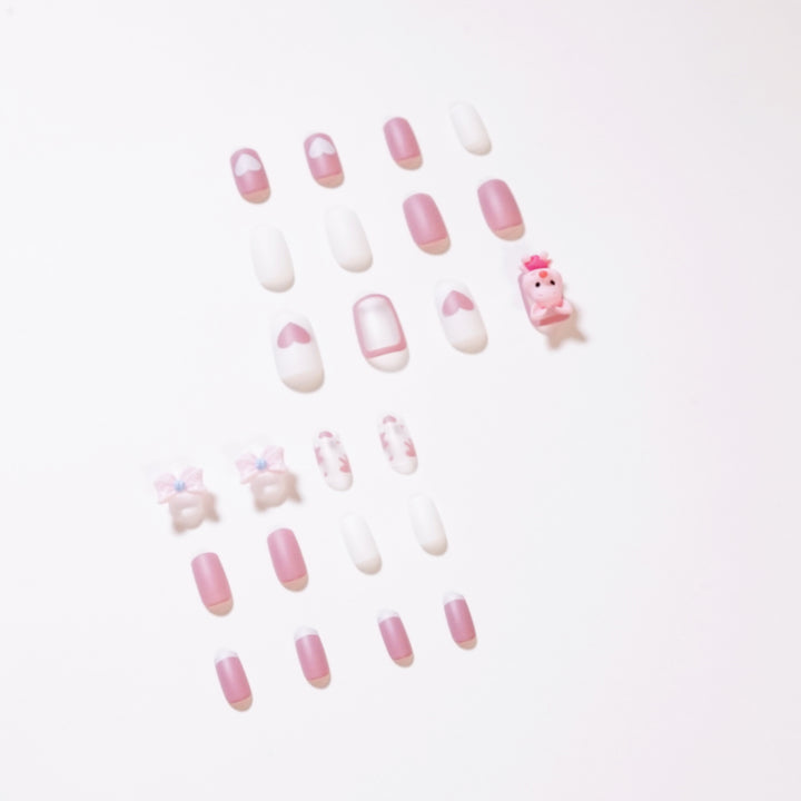 Artificial nail art with playful animal design Kalsten