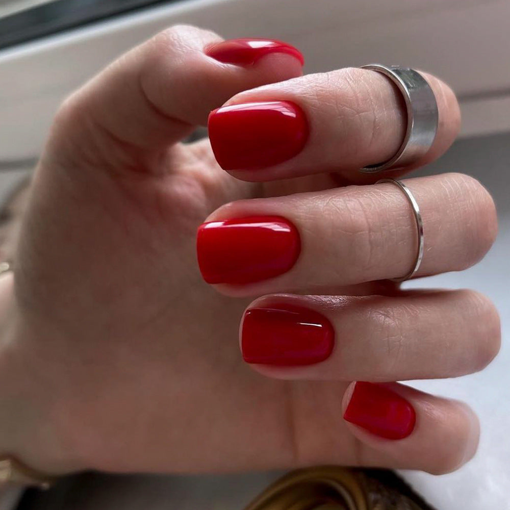 Artful Nail Extensions with Elegant Glossy Finish Kalsten