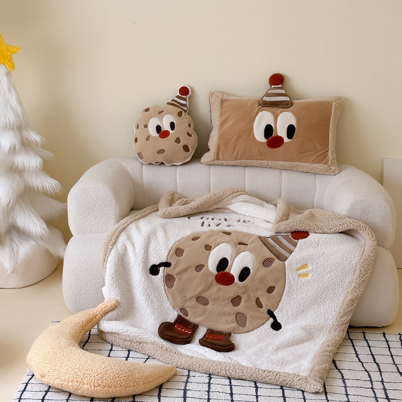 Cozy Christmas throw blanket with appliquéd Christmas tree motif and Sherpa lining