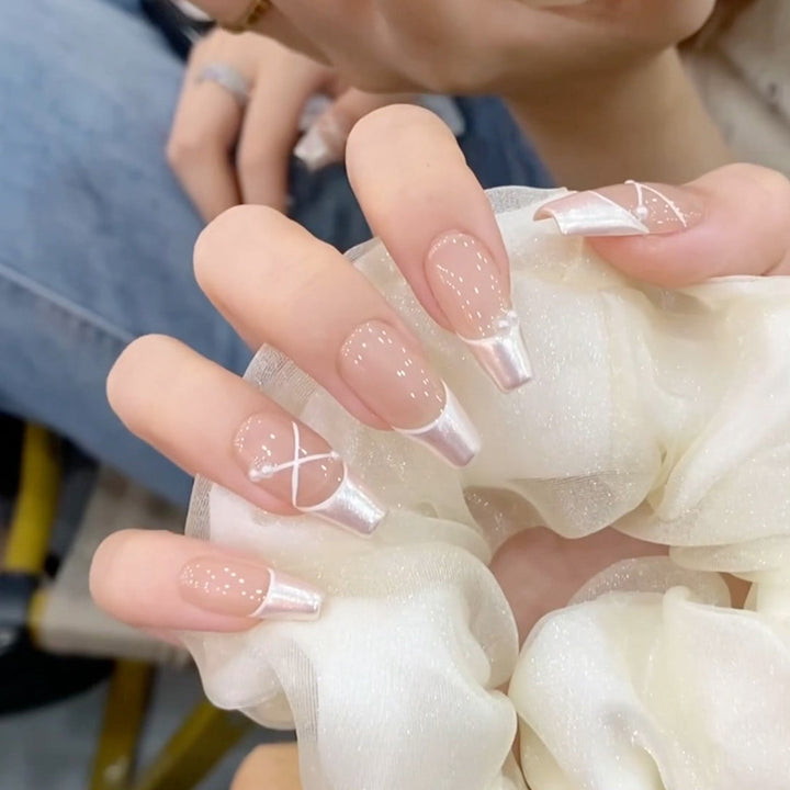 Glamorous artificial nails with heart design Kalsten