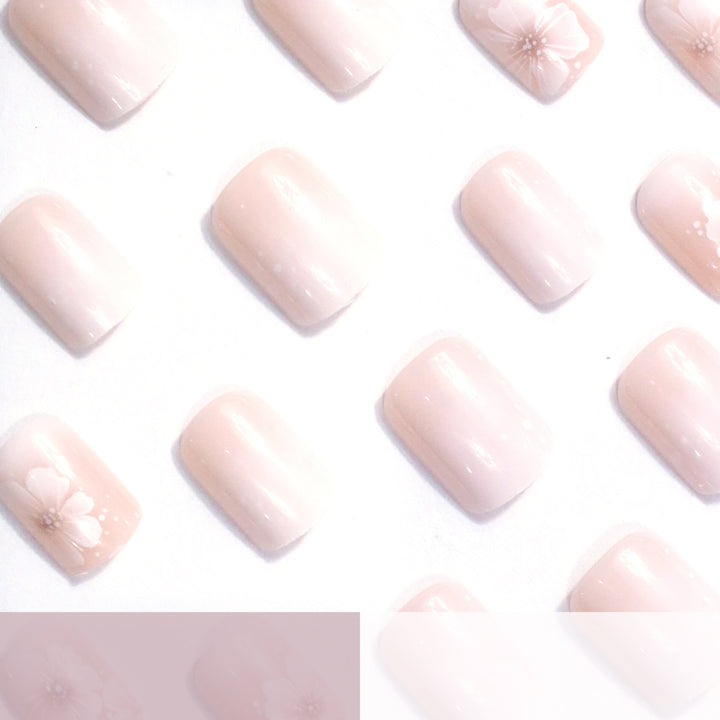 Elegant Floral Nail Art Set Kalsten