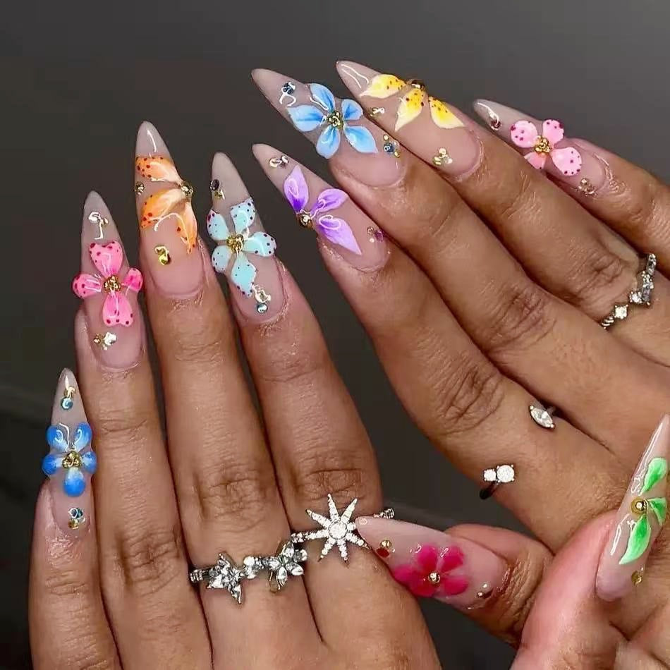 Artificial nail tips with floral decorations Kalsten