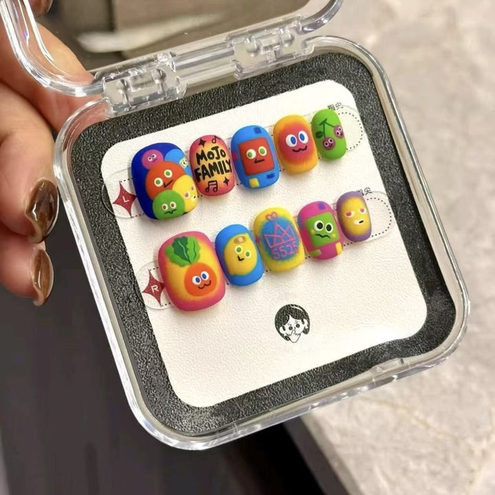 Creative Nail Art Kalsten