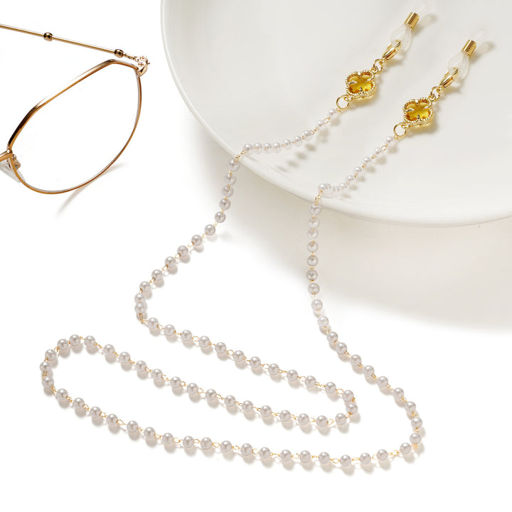 Elegant glasses holder chain with pearl accents Kalsten