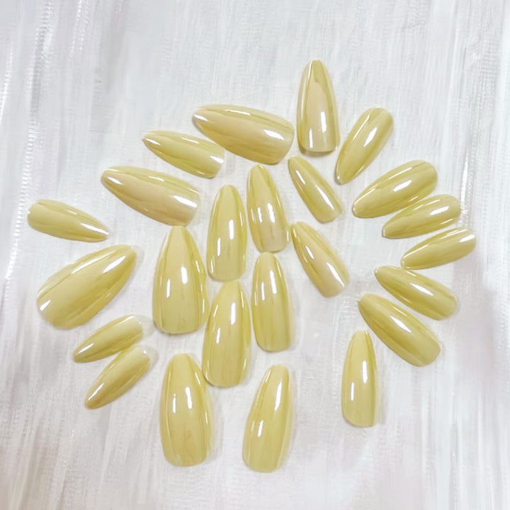 Premium Almond-Shaped Glossy Press-On Nails Kalsten