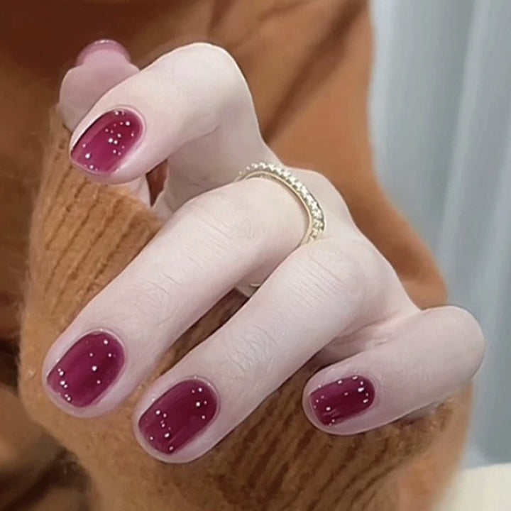 Chic Glossy Press-On Nail Set