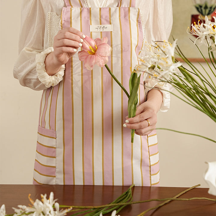 Bib apron with crossed straps and large front pockets Kalsten