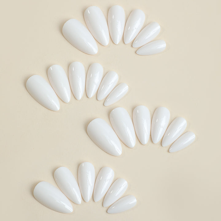 Artificial nail set with shiny finish and elegant shapes Kalsten